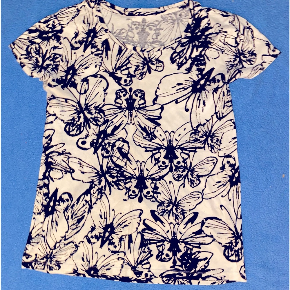Short sleeve top